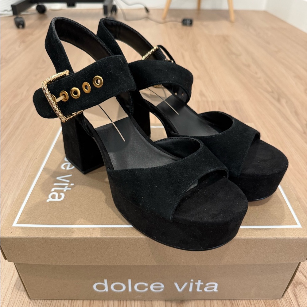 Dolce Vita Bobby sandal - onyx suede